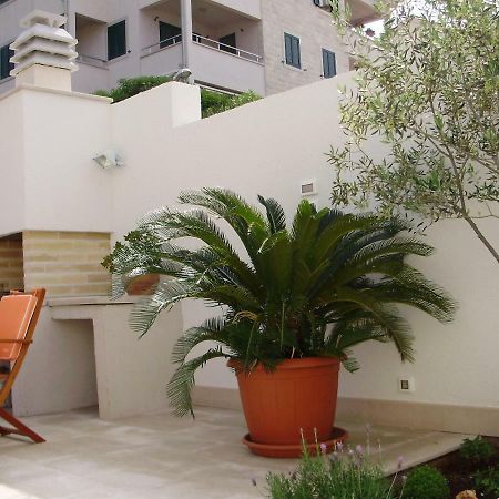 Apartments Petranic Supetar Extérieur photo