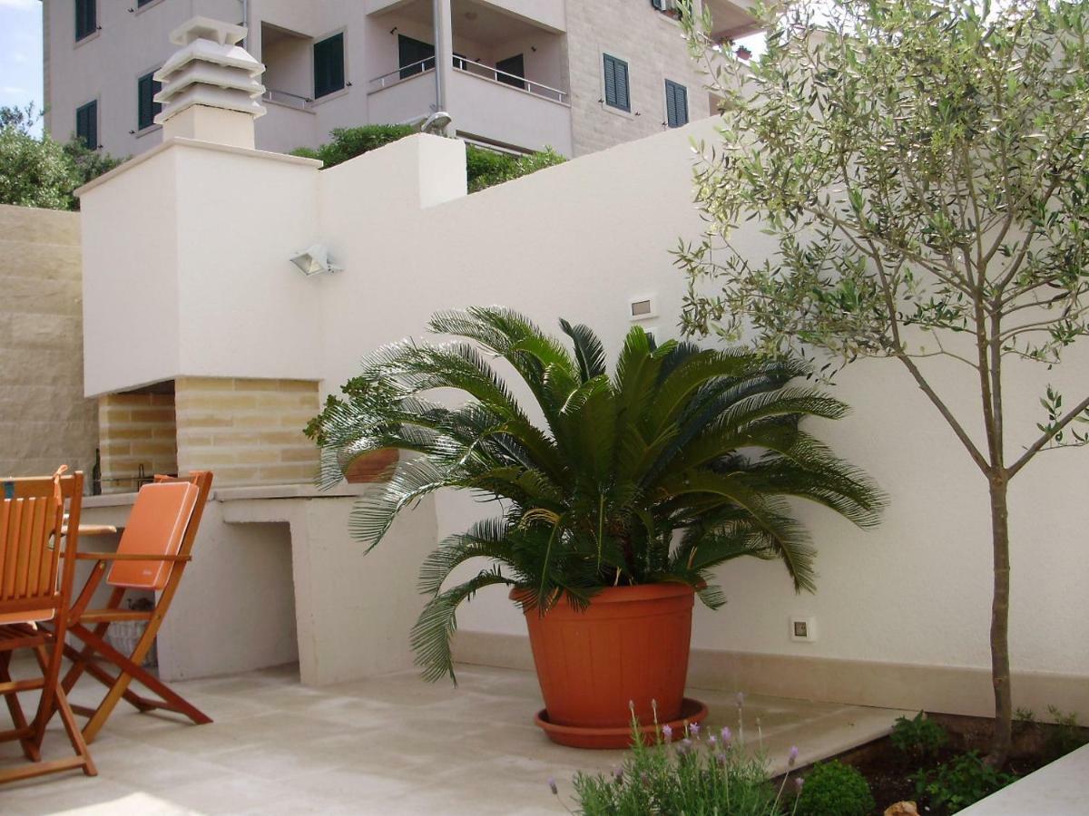 Apartments Petranic Supetar Extérieur photo
