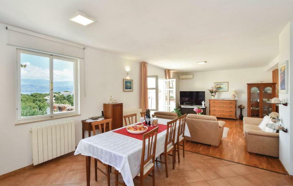 Apartments Petranic Supetar Extérieur photo