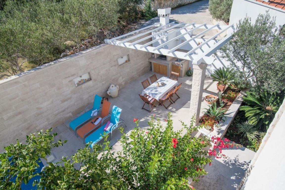 Apartments Petranic Supetar Extérieur photo